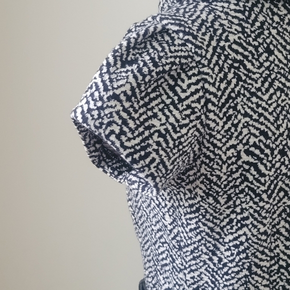 Beautiful black and white peter pan collar  Jones Newyork Dress size 6 - Picture 10 of 12